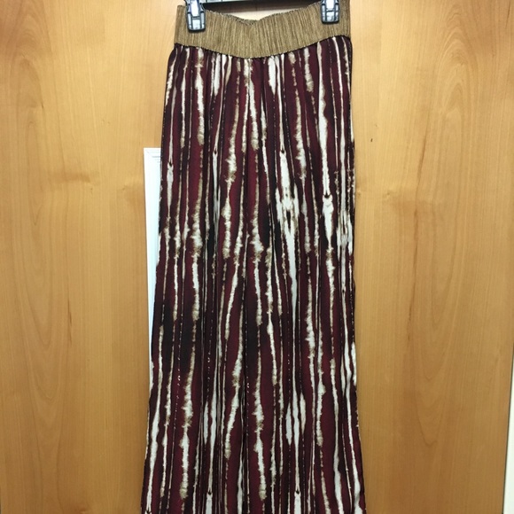 Fun printed flare leg pants - Picture 4 of 4